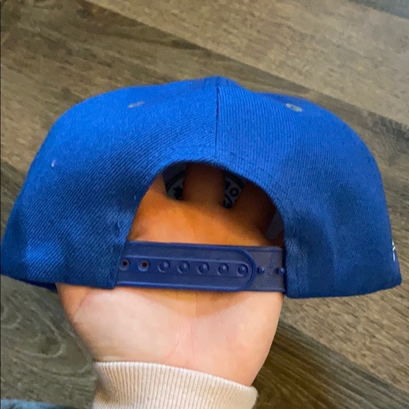 Blue Jays Ballcap! - Picture 2 of 5